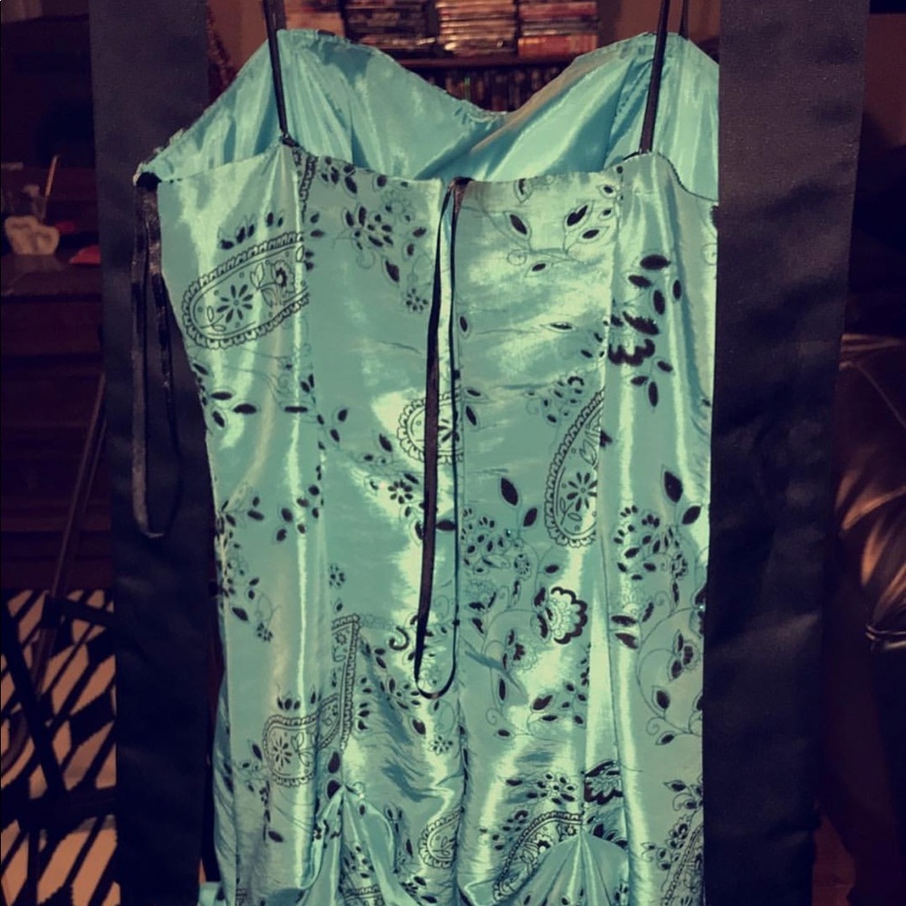 Blue & Brown Formal Dress comes with belt